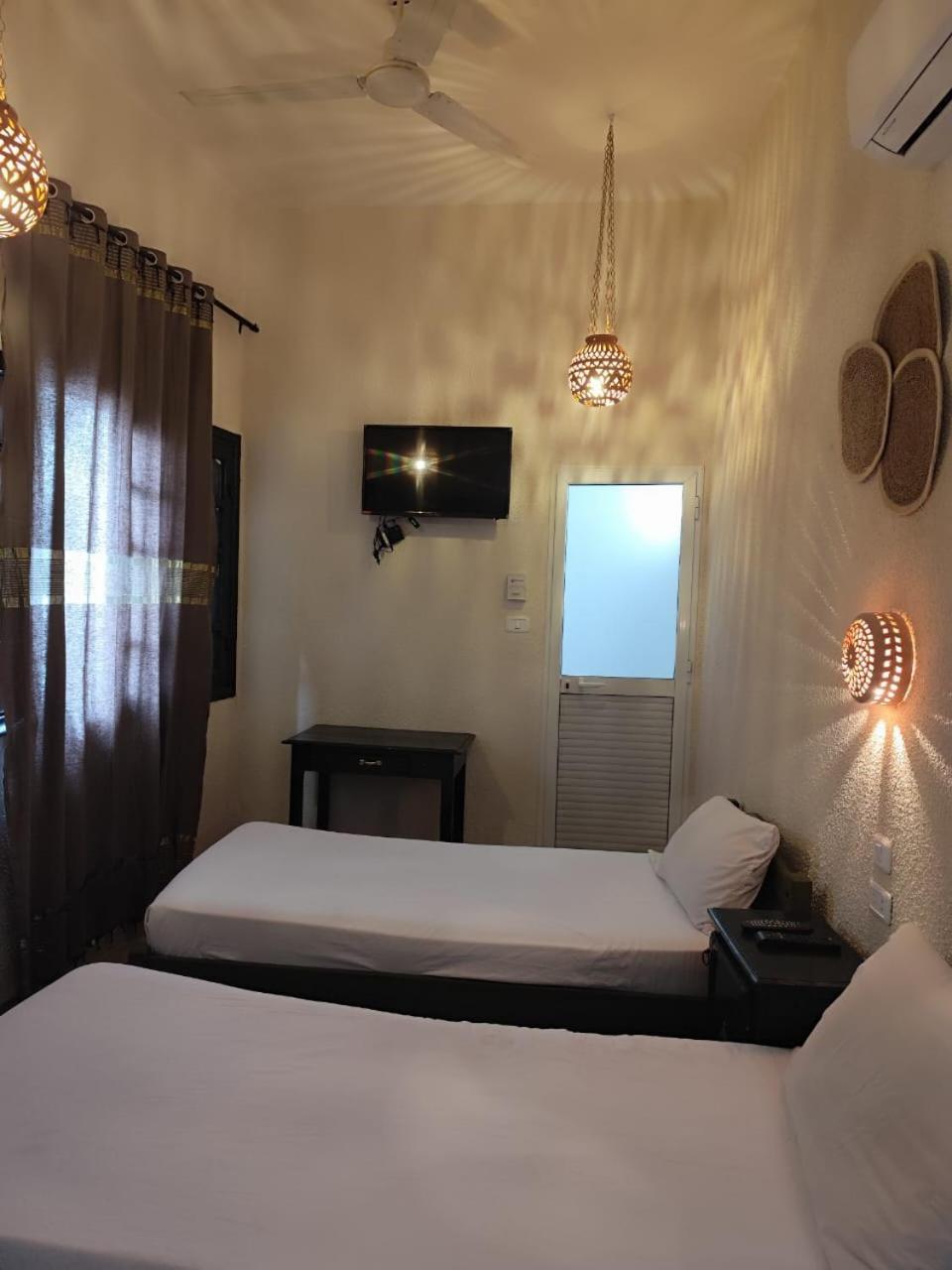 Hotel Ayachi 突尼斯 外观 照片